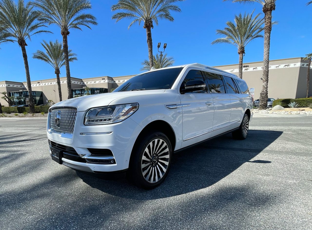 Impressive Lincoln Navigator CEO Stretch Conversion 40