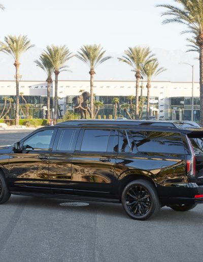 30" Stretch Cadillac Escalade CEO