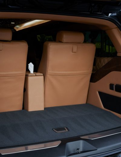 30" Stretch Cadillac Escalade CEO