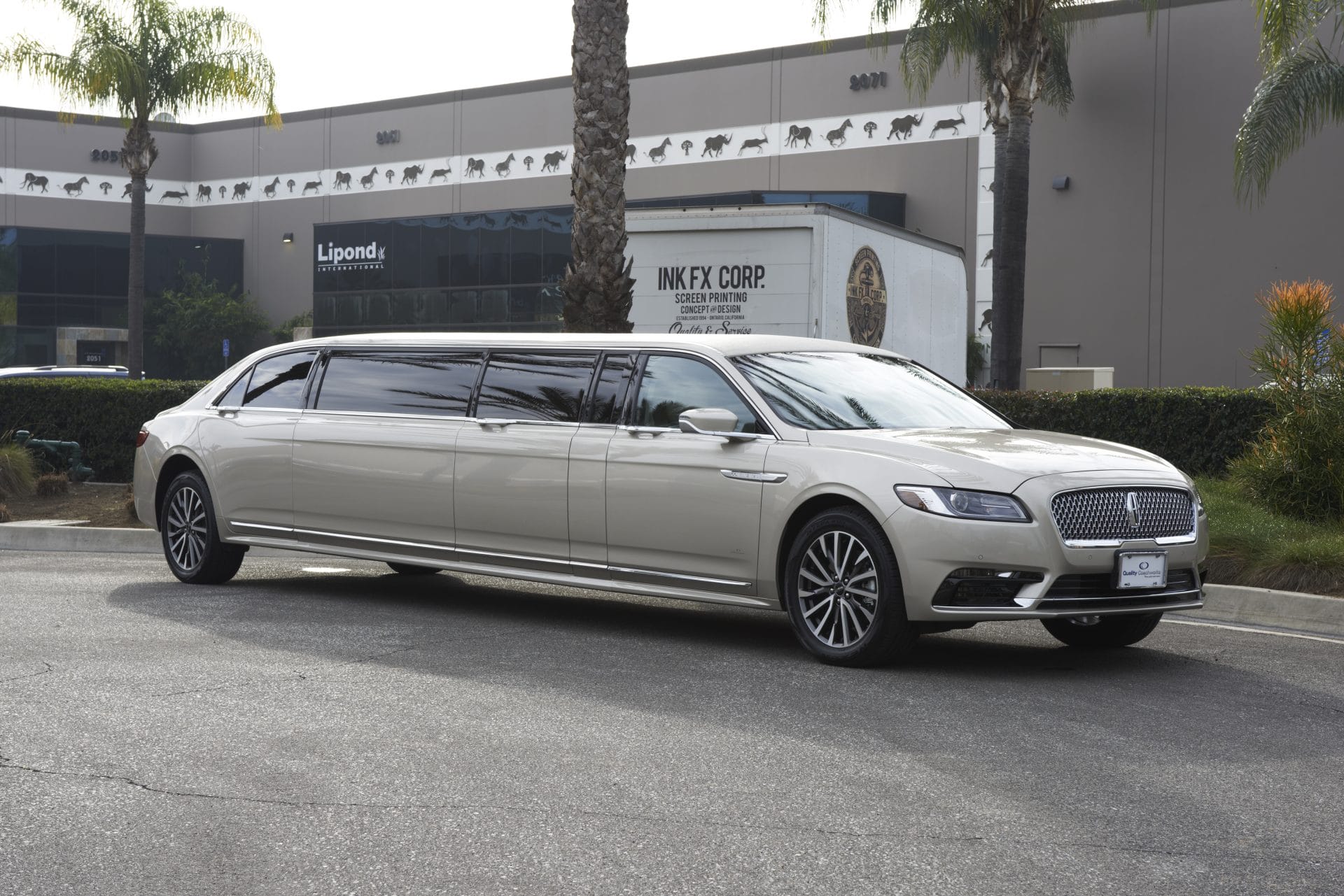 7027 Lincoln Nautilus Hearse