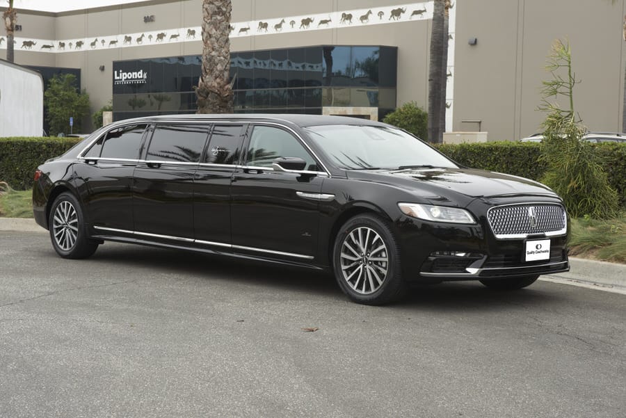 8897 Cadillac Escalade ESV Hearse 40"